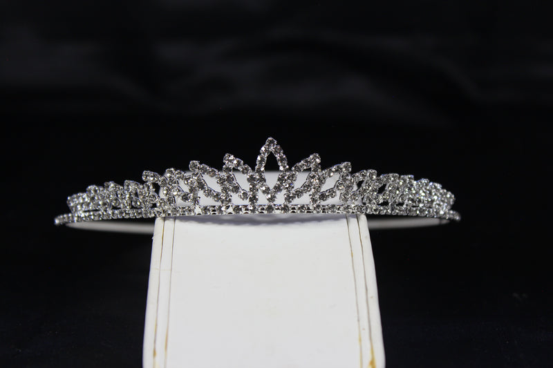Small Crown Tiara, silver main image 0